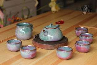 赏品雅韵 苗长强钧瓷八件套茶具的艺术与魅力