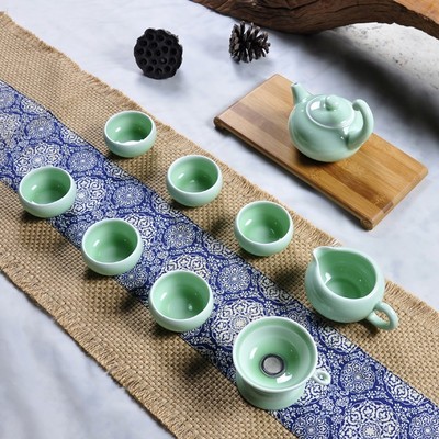 一泡春芽，千年瓷韵——评龙民青瓷茶具套装春芽壶